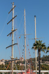 Mástil de barco velero