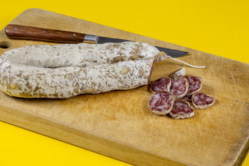 saucisson sec et pain