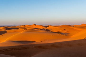 Fototapeta na wymiar Oman Desert