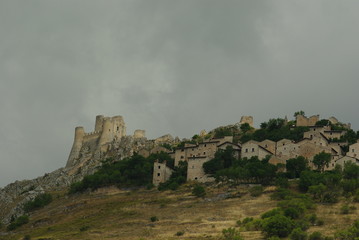 Fototapeta na wymiar Medieval castle Rocca di Calascio, Abruzzo, Italy, location of the films In the name of the Rose and Ladyhawke.