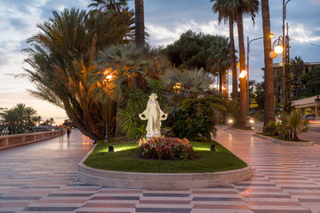 Promenade of the Empress (Corso Imperatrice) in the evening light, Sanremo, Italy