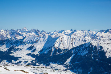 Fototapeta na wymiar Walsertal - Berge - Alpen - vom Ifen aus