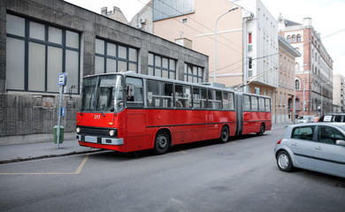 Naklejka na ściany i meble Alter Trolleybus in Budapest, Ungarn