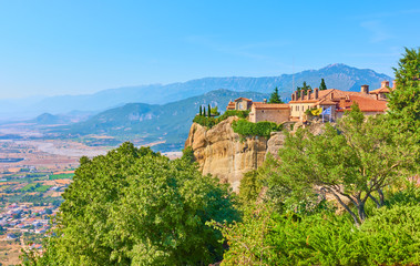 Fototapeta na wymiar Monastery of St. Stephen in Meteora and Thessaly valley