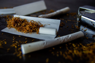 Rolling cigarette, stop smoking!