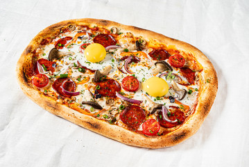 pizza with eggs and sausage