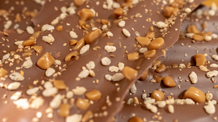 Postre crujiente de chocolate