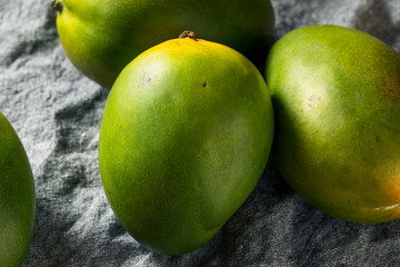Raw Green Organic Kiett Mangoes