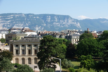 Obraz premium urban and natural views of geneva in switzerland