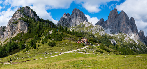 Fototapeta na wymiar Dolomiten -Südtirol