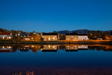 Obraz premium Blue hour in Brønnøysund, Nordland county