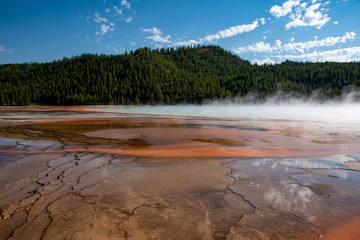Grand Prismatic Spring in Yellowstone National Park (USA)