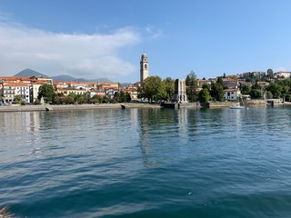 Obraz premium Stadt Pallanza - Intra am Lago Maggiore / See in Italien