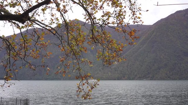 Lugano lies at the edge of Lake Lugano, which is situated between the lakes Lago Maggiore and Lago di Como, south of the Alps. It lies at the heart of the Sottoceneri, that part of the canton of Tesin