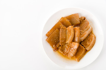 豚バラとコンニャクの煮物
