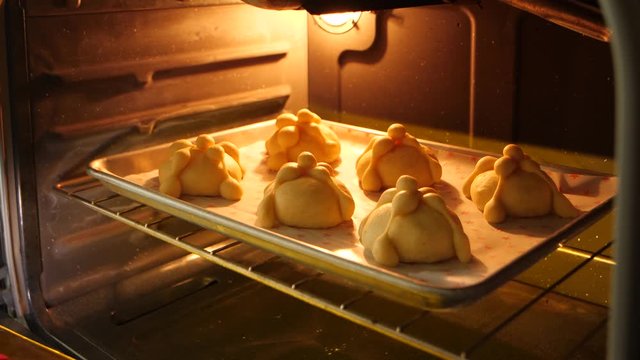 HORNEAR PAN DE MUERTO
