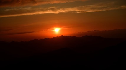 大台ケ原山でみた幻想的な夕焼けの情景