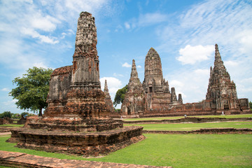 Fototapeta na wymiar Buddhist religious sites in Ayutthaya