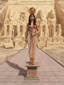 Göttin Hathor vor dem Tempel von Abu Simbel in Ägypten