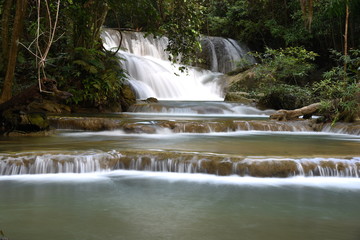 Fototapeta na wymiar Huai Mae Khamin Waterfall, Thailand