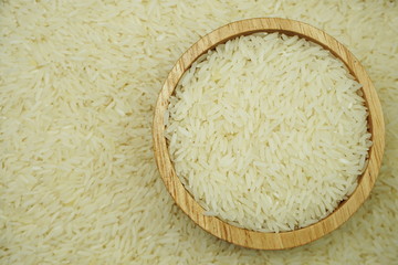 white raw Thai jasmine rice