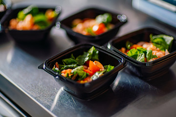 shrimp salad healthy food low in calories