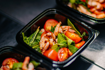 shrimp salad healthy food low in calories