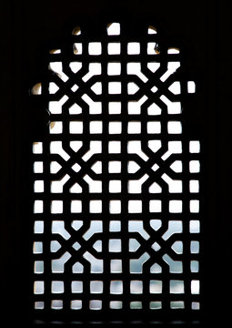 Jali window in the city palace, Rajasthan, Udaipur, India