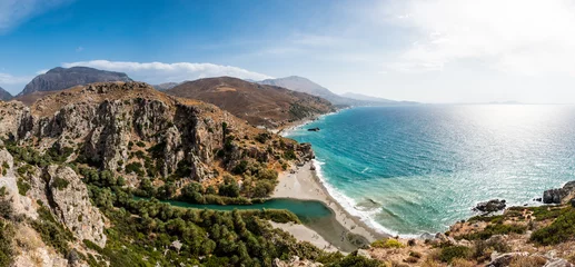 Fototapeten Preveli, Oase mit Sandstrand, Palmen und Süsswasserfluss auf Kreta, Plakias, Griechenland © matho