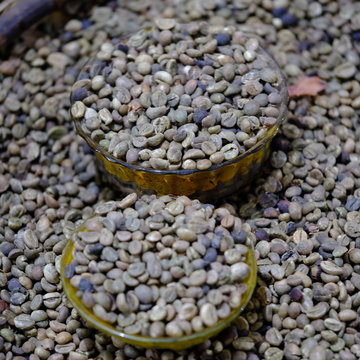 Indonesia Sumba Pasar Inpres Matawai - coffee beans 1:1 format