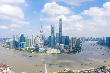 Naklejka premium city skyline in shanghai china