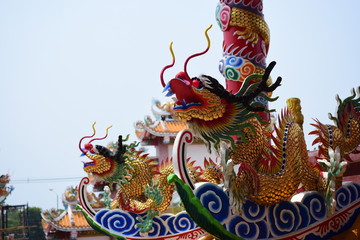 Fototapeta premium Dragon Statue at Chinese temple