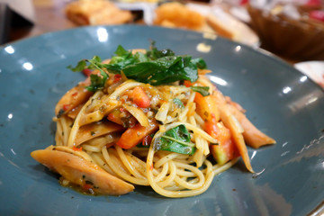 spaghetti, spicy spaghetti or sausage and tomato spaghetti