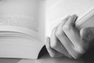 People hand who are reading books