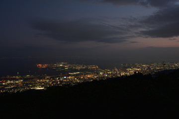 Fototapeta na wymiar 日本の兵庫県神戸市の六甲の夜景