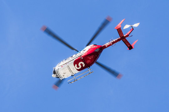 Oct 10, 2019 Palo Alto / CA / USA - Stanford Health Care Life Flight Helicopter mid flight; The Stanford Life Flight program began 1984 and uses an EC 145 helicopter