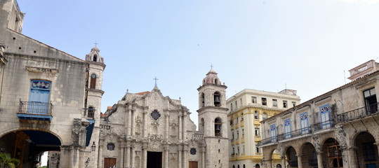 Obraz premium CATEDRAL DE LA HABANA
