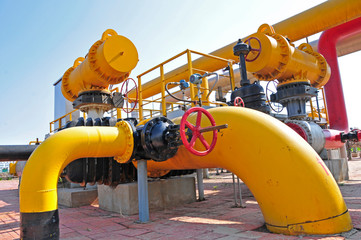 The pipe and valve oil fields