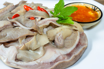 Pork stomach sliced with sauce