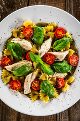 Tagliatelle with boiled chicken breast and pesto
