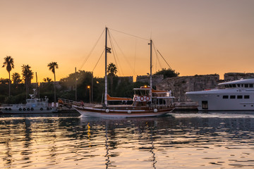 Trip boat passing the castle