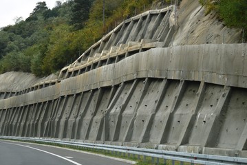 protective concrete wall by the road