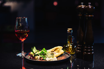 red wine and blini