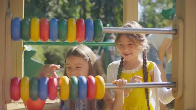 Children do mental math calculations