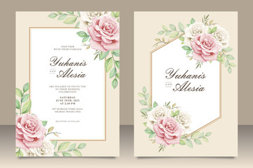 Elegant wedding invitation card with floral bouquet