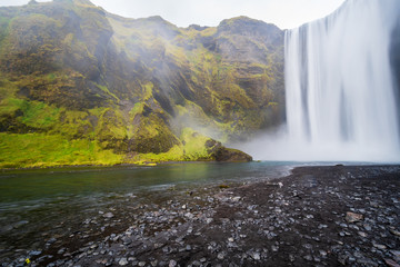 Island - Wasserfall