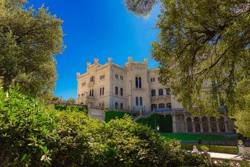 Fototapeta na wymiar Miramare castle