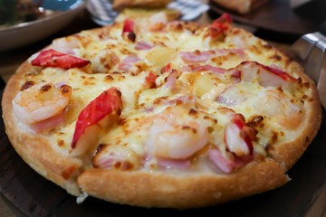 pizza or shrimp and ham pizza