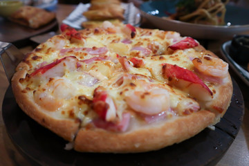pizza or shrimp and ham pizza