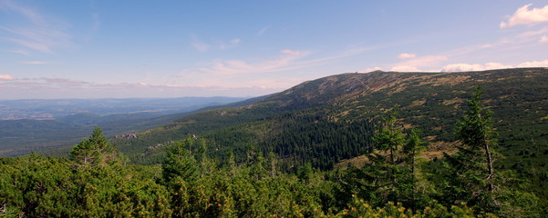 Fototapeta na wymiar Panorama towards the Big Wheel peak in the Giant Mountains